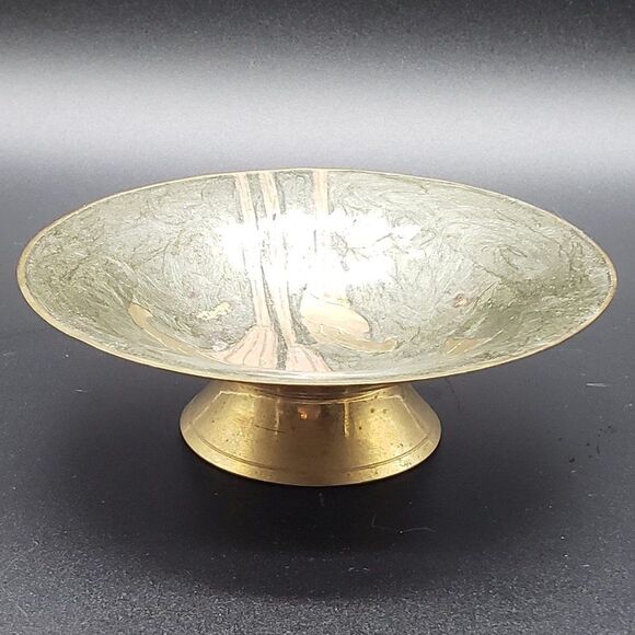 Rosenthal Netter Vintage 1970s Enameled Lily Flowers Brass 5.5" Pedestal Bowl - Picture 9 of 12